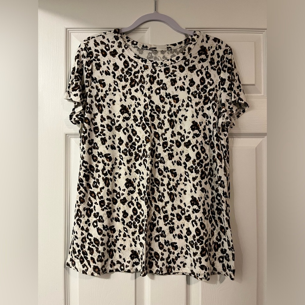 Cheetah tshirt